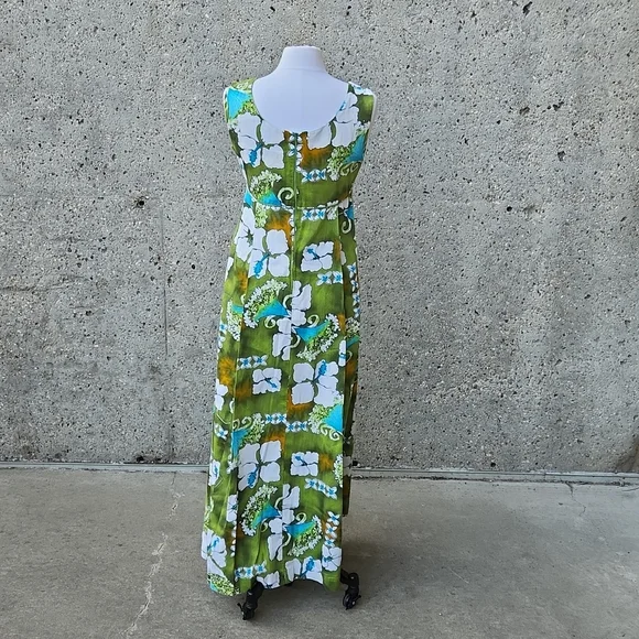 1970s Hawaiian Maxi dress - Picture 8 of 12